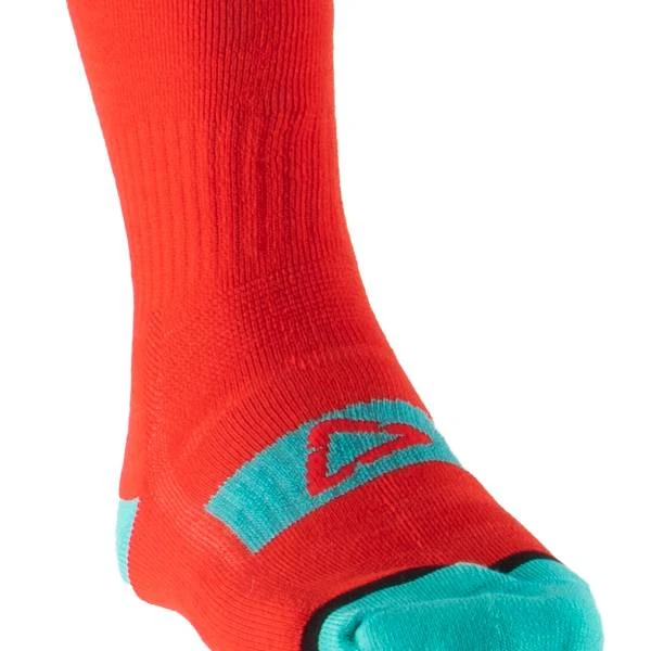 Leatt Moto Fuel Socks - Image 2