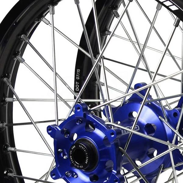 SM Pro Platinum Motocross Rear Wheel - Husqvarna Black Silver Silver - Image 2