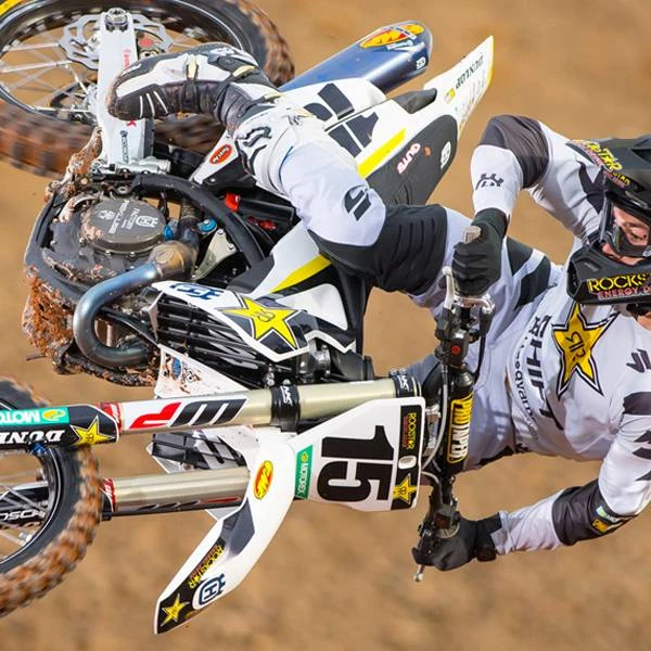 Guts Racing Kawasaki RJ Wing Style Black Seat Cover - Image 4