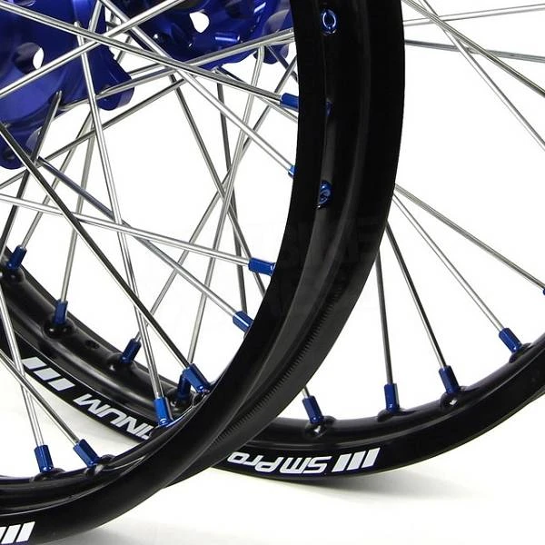 SM Pro Platinum Motocross Wheel Set - Yamaha Blue Silver Blue - Image 4
